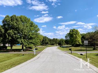 Indian Creek subdivision in Hawthorn Woods, IL