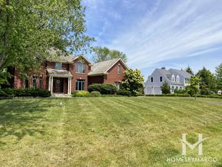 Lakewood Estates subdivision in Hawthorn Woods, IL