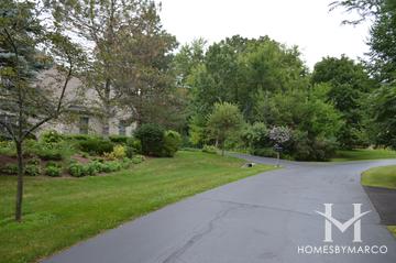 Edgewood Pond subdivision in Long Grove, IL