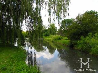 Lakes of Long Grove subdivision in Long Grove, IL