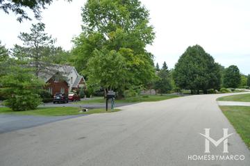Oakwood Creek subdivision in Long Grove, IL