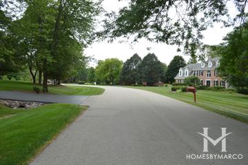 Oakwood Creek subdivision in Long Grove, IL
