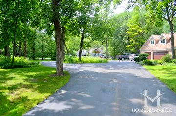 Victorian Oaks subdivision in Long Grove, IL