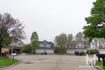 Lakewood Village subdivision in Mundelein, IL
