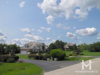 White Oak Estates subdivision in Long Grove, IL