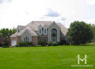 White Oak Estates subdivision in Long Grove, IL
