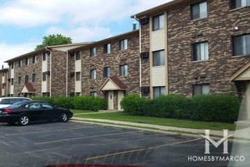 Century Park subdivision in Vernon Hills, IL