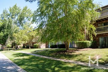 Court of Shorewood subdivision in Vernon Hills, IL