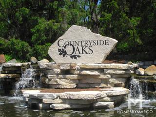 Photos of Countryside Oaks subdivision in Mundelein, IL