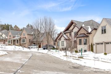 Ivanhoe Estates subdivision in Ivanhoe, IL
