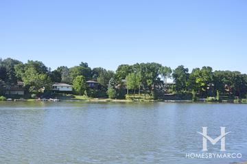 Loch Lomond subdivision in Mundelein, IL