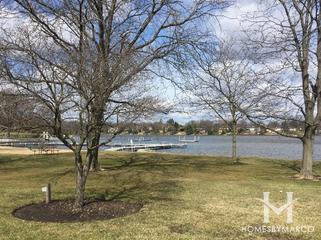 Loch Lomond subdivision in Mundelein, IL