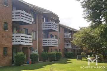 Beacon Cove subdivision in Palatine, IL