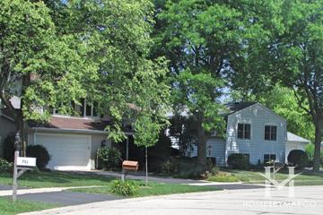 Greenfields subdivision in Cary, IL