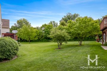 Maplewood Court subdivision in Grayslake, IL