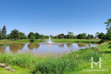 Saddlebrook Farms subdivision in Grayslake, IL