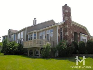 Peregrine Lake Estates subdivision in Palatine, IL