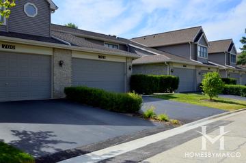 Timberlake Estates subdivision in Palatine, IL