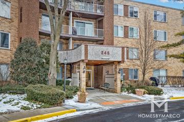 Willow Creek building in Palatine, IL