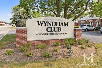 Wyndham Club subdivision in Palatine, IL