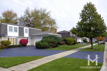 Laurel Hill subdivision in Deerfield, IL