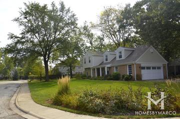 Scatterwoods subdivision in Deerfield, IL