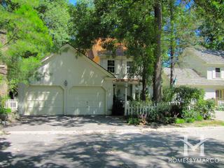 Lincolnshire Woods subdivision in Lincolnshire, IL