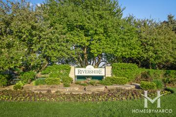 Rivershire subdivision in Lincolnshire, IL