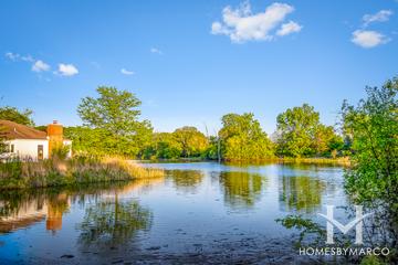 Rivershire subdivision in Lincolnshire, IL