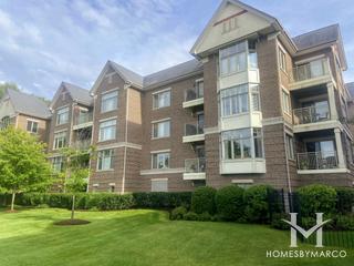 Village Green building in Lincolnshire, IL
