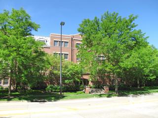 Laurel Hill subdivision in Highland Park, IL
