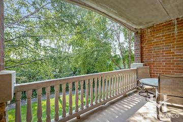 Legacy Club subdivision in Highland Park, IL