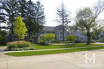 Arrowhead subdivision in Northbrook, IL