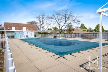 Courts of Northbrook subdivision in Northbrook, IL
