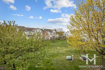Glenview Place subdivision in Northbrook, IL