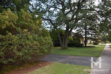 La Salceda subdivision in Northbrook, IL