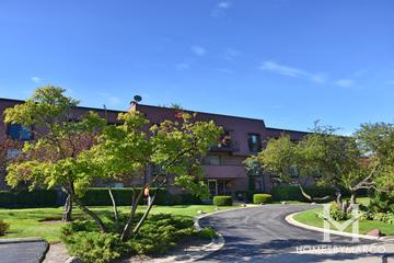 Normandy Hill building in Northbrook, IL