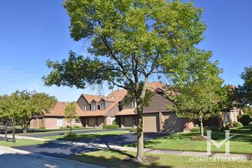 Picardy Circle subdivision in Northbrook, IL