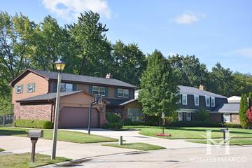 Sutton Point subdivision in Northbrook, IL