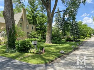 Glen Oak Acres subdivision in Glenview, IL