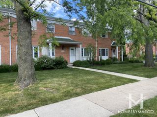 Glenview Gardens subdivision in Glenview, IL