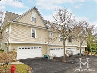 Colonial Park subdivision in Libertyville, IL