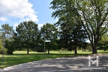 Country Club Condos building in Libertyville, IL