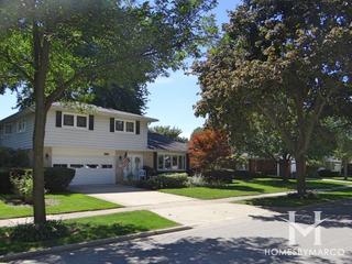 Arlington Terrace subdivision in Arlington Heights, IL