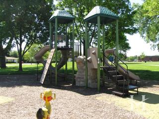 Berkley Square subdivision in Arlington Heights, IL