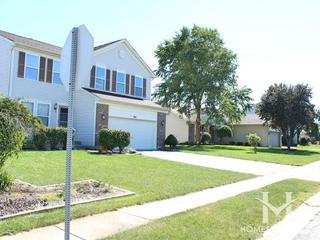 Campbell Courte building in Arlington Heights, IL