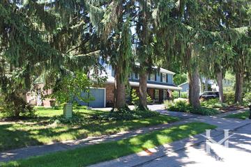 Havenwood subdivision in Libertyville, IL