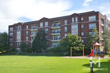 Astor Place building in Wheeling, IL