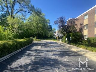 Cameo Terrace building in Wheeling, IL