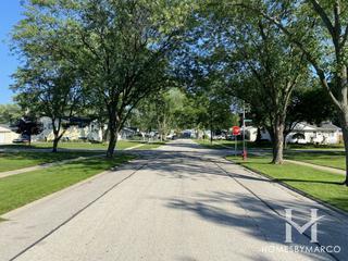 Dunhurst subdivision in Wheeling, IL